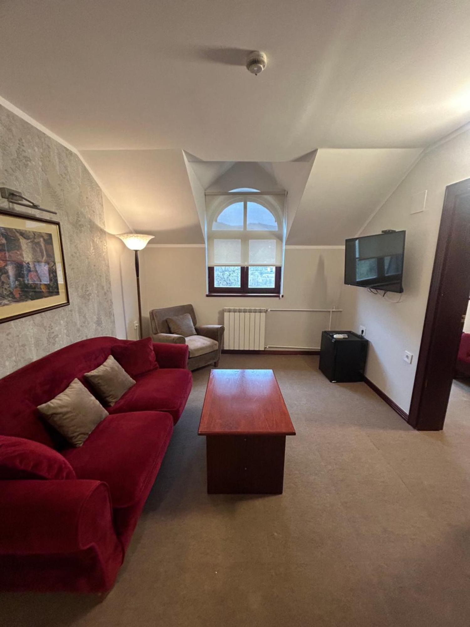Konaciste Osmica Motel Mokra Gora Luaran gambar