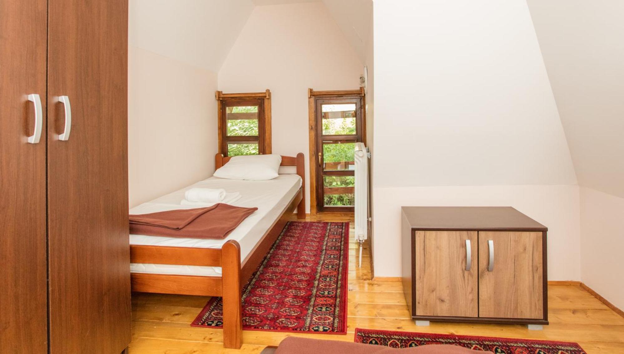 Konaciste Osmica Motel Mokra Gora Bilik gambar