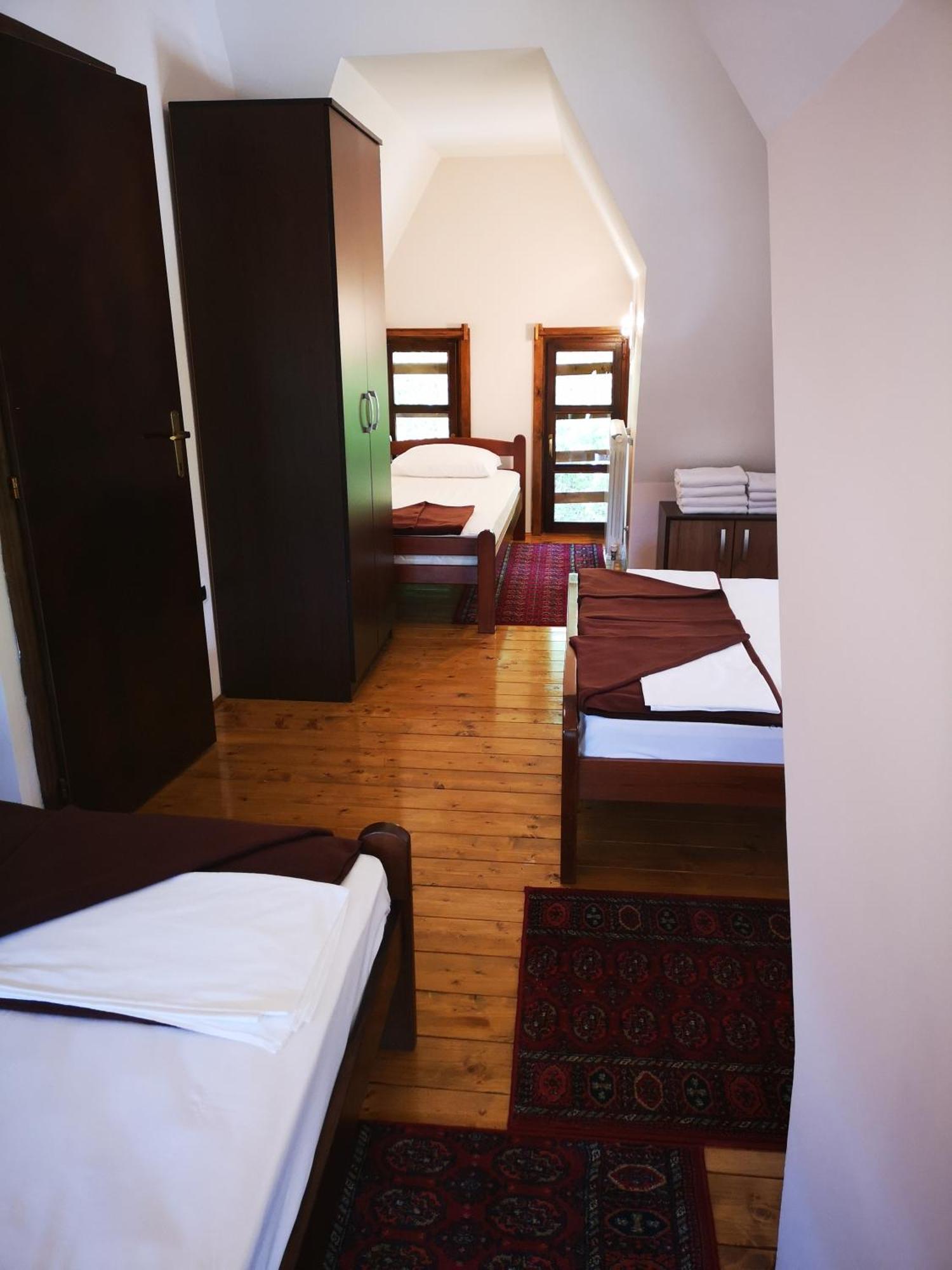 Konaciste Osmica Motel Mokra Gora Luaran gambar