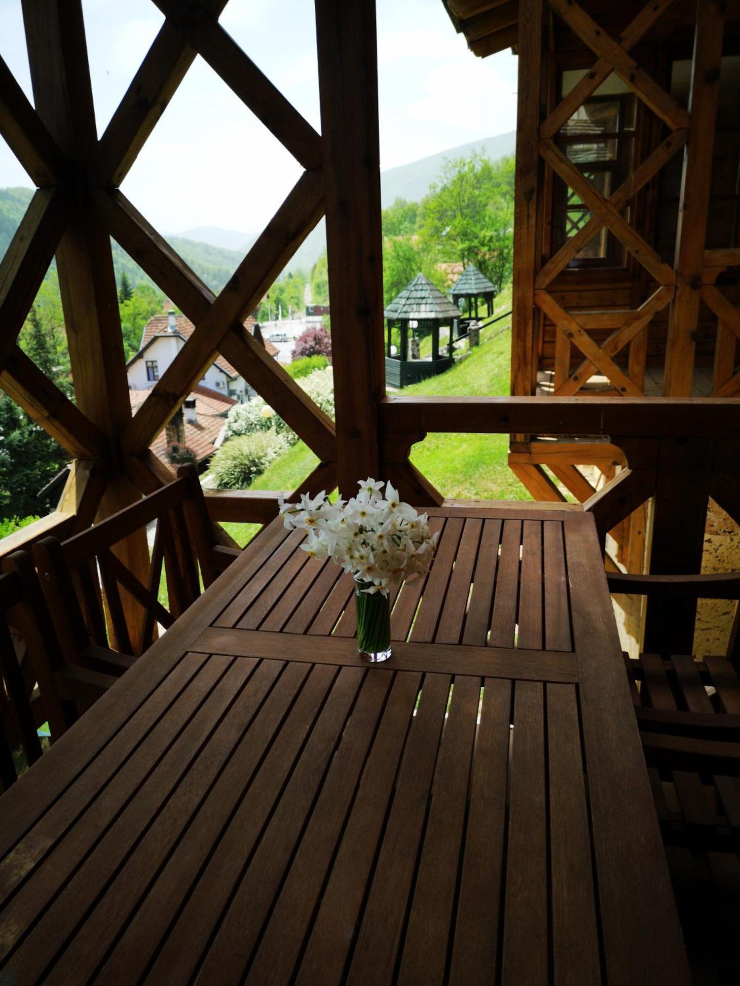 Konaciste Osmica Motel Mokra Gora Luaran gambar