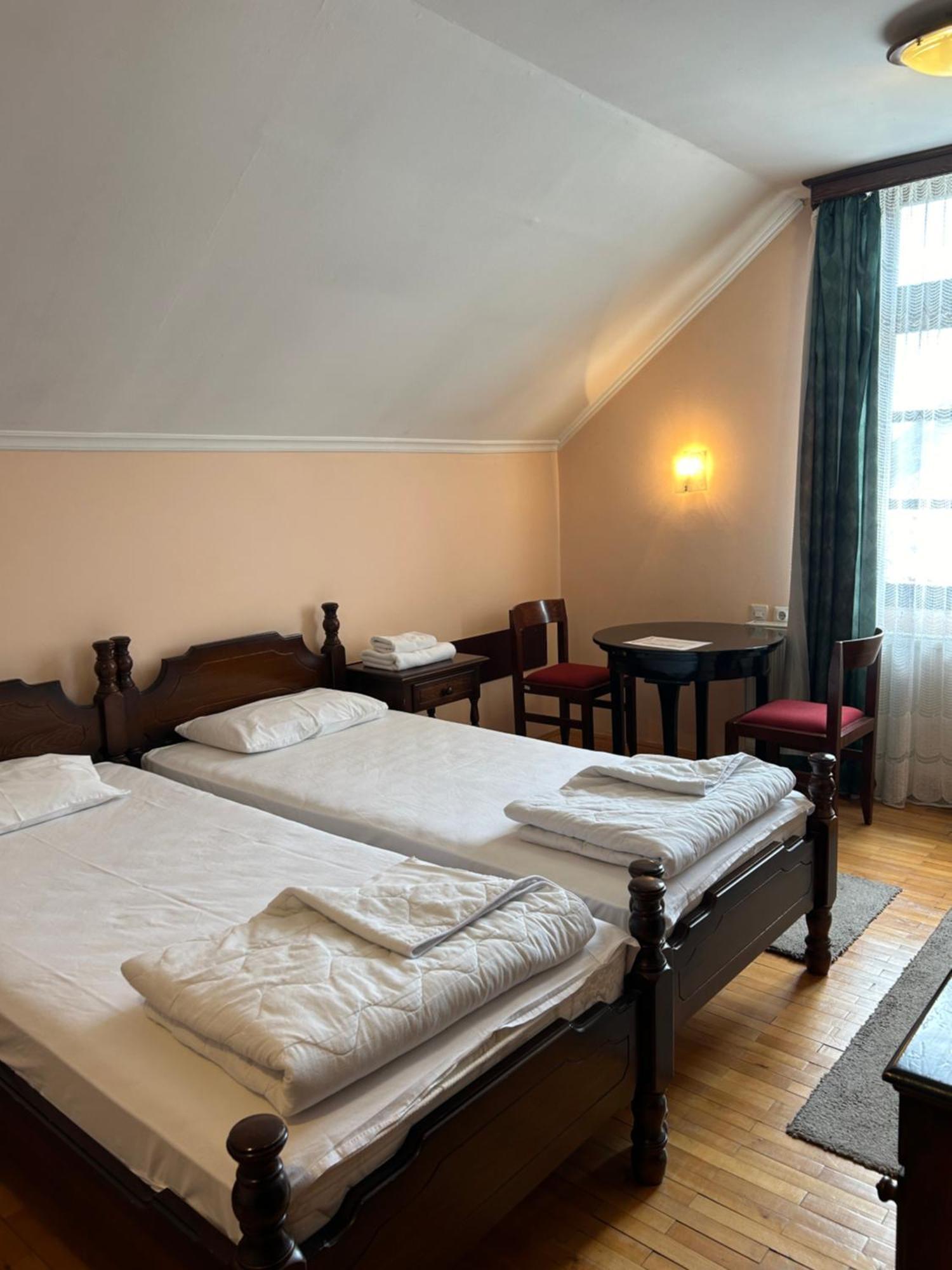Konaciste Osmica Motel Mokra Gora Luaran gambar