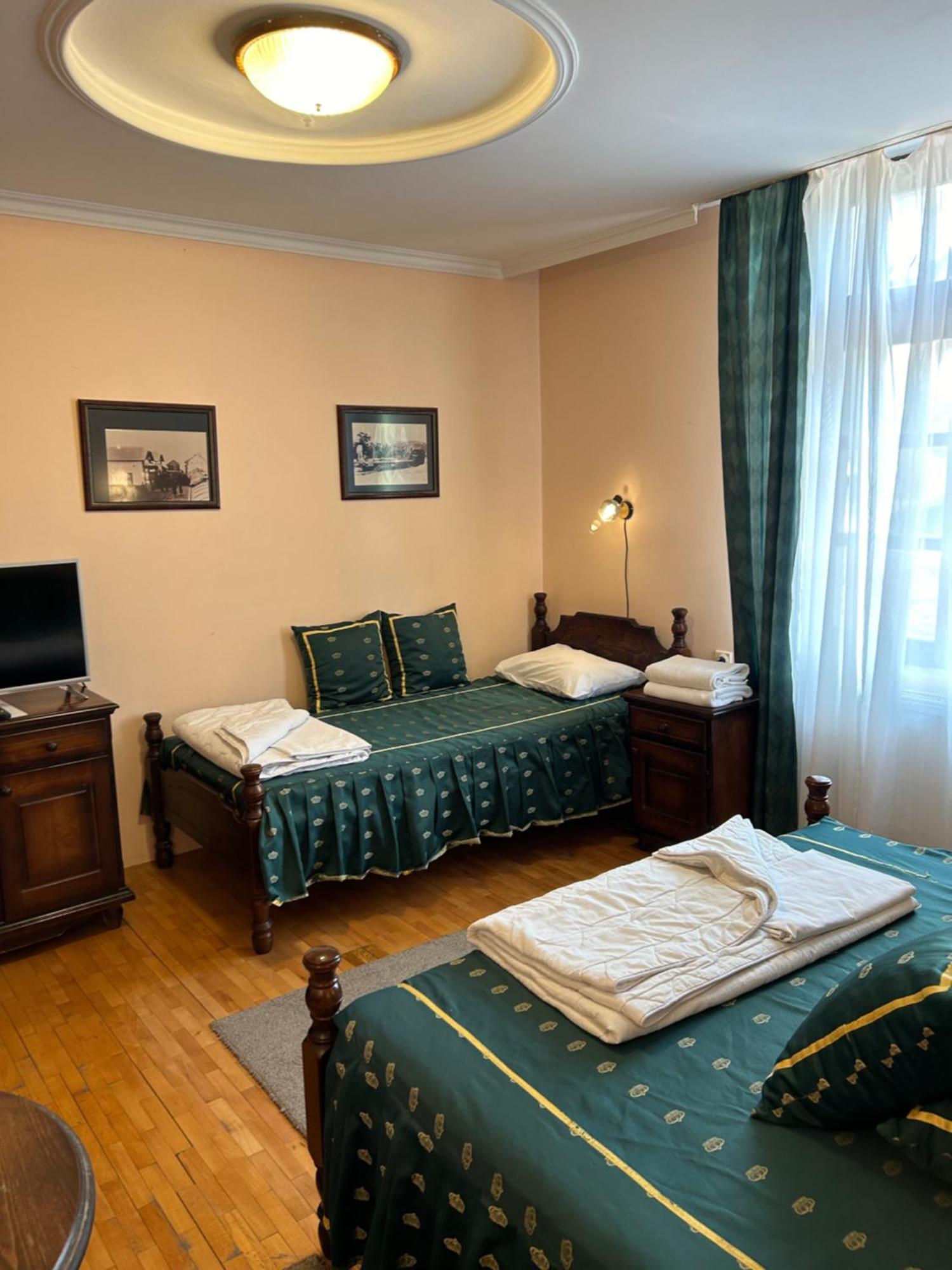 Konaciste Osmica Motel Mokra Gora Luaran gambar