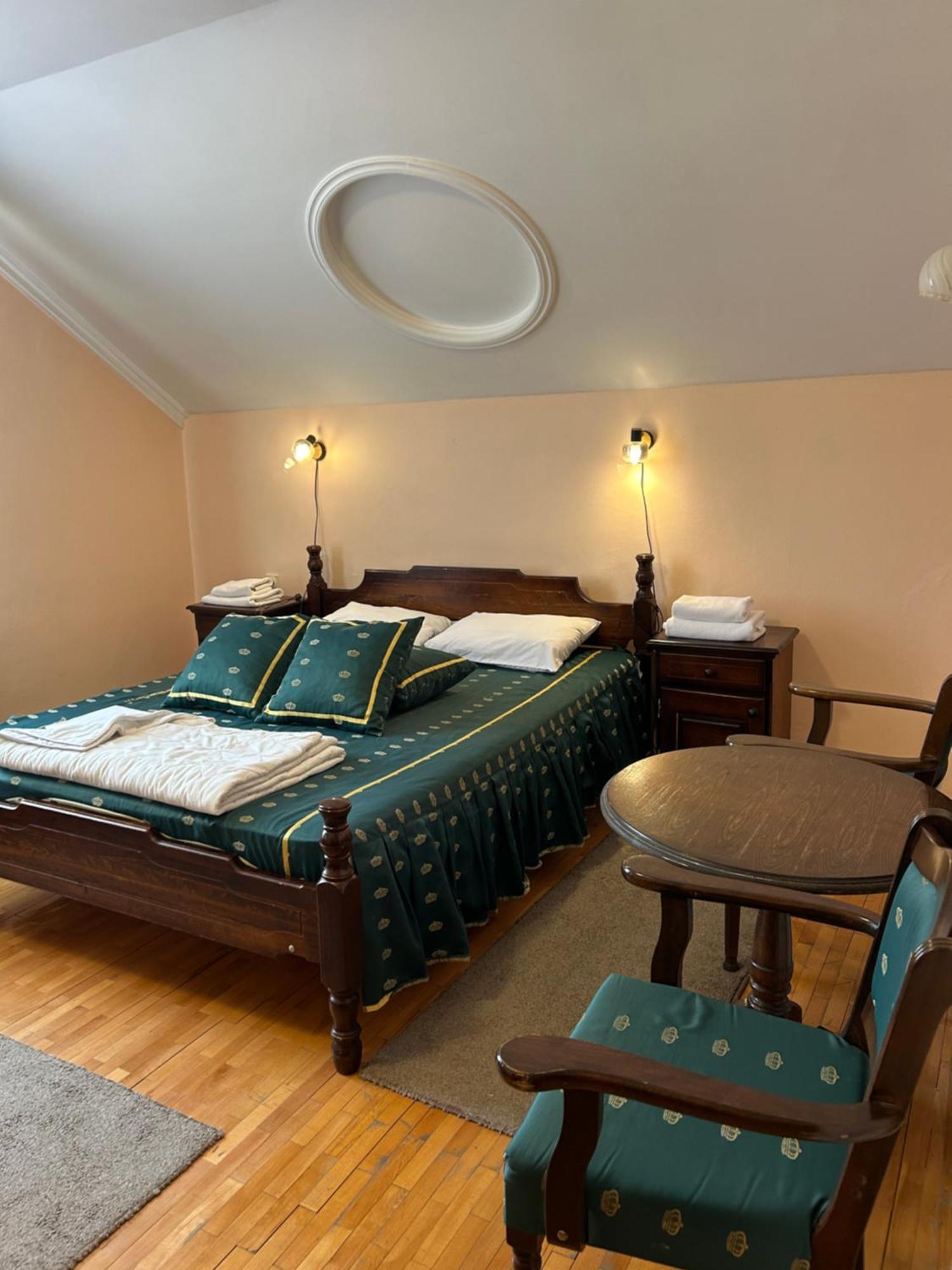 Konaciste Osmica Motel Mokra Gora Luaran gambar